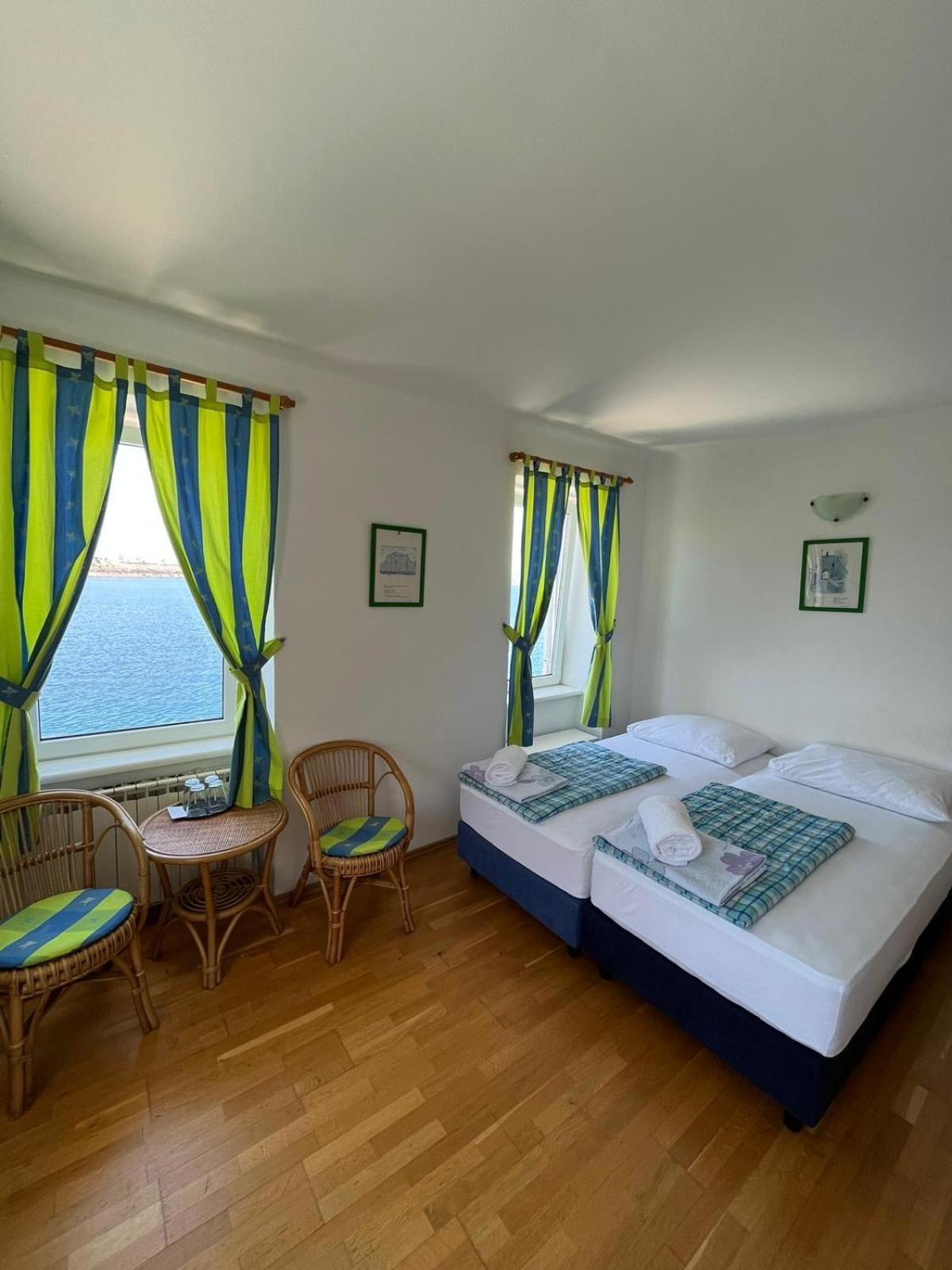 Bed&Breakfast Villa Eva Omišalj Værelse billede