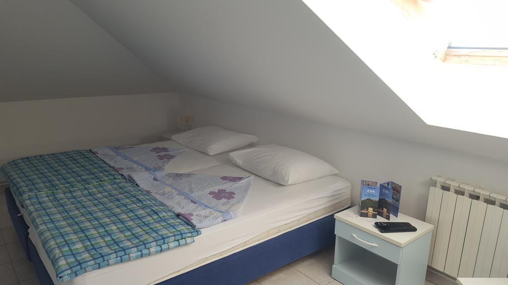 Bed&Breakfast Villa Eva Omišalj Eksteriør billede